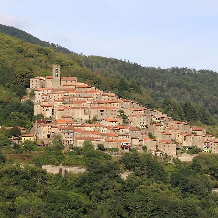 Casa Vacanza Ilia Pescia Eksteriør billede
