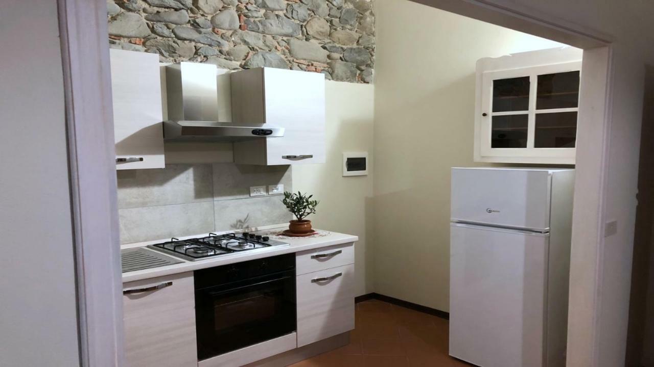 Casa Vacanza Ilia Pescia Eksteriør billede