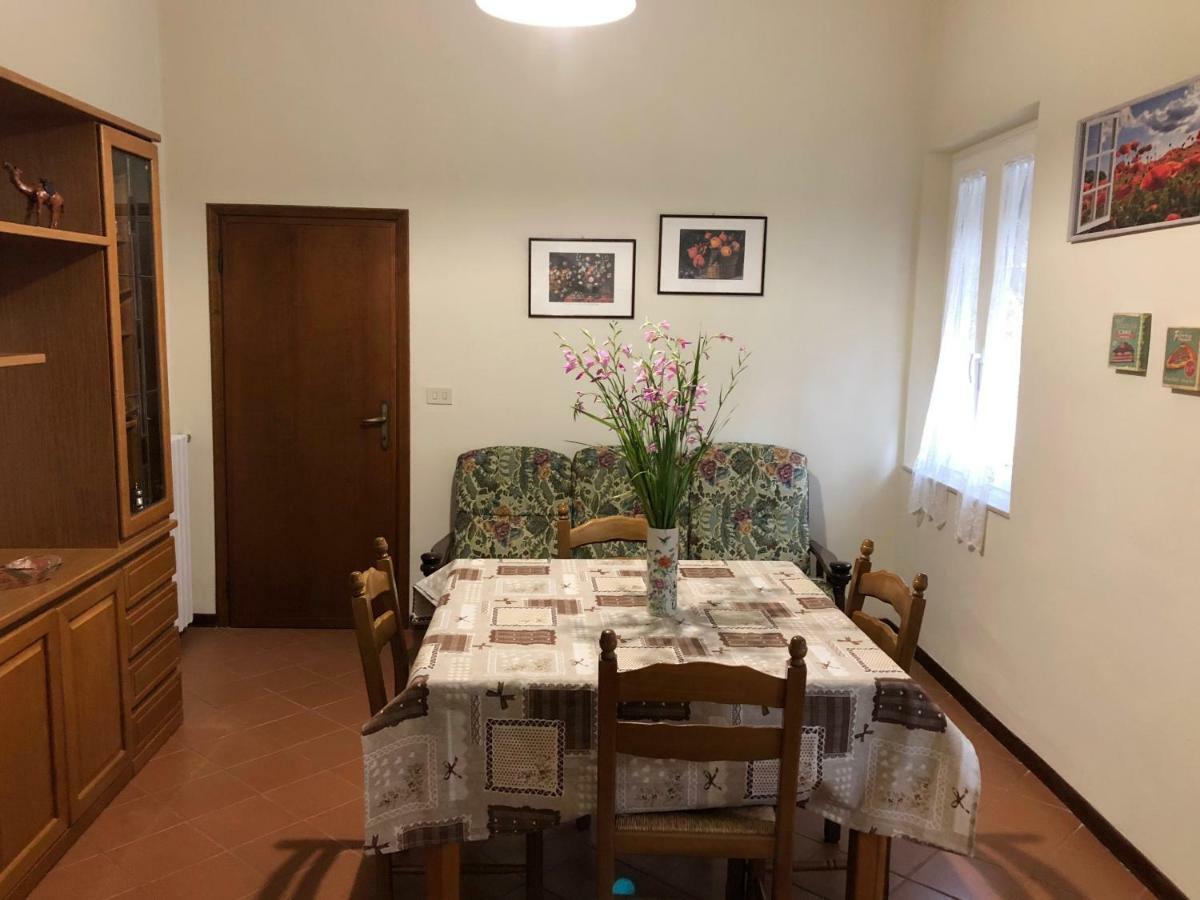 Casa Vacanza Ilia Pescia Eksteriør billede