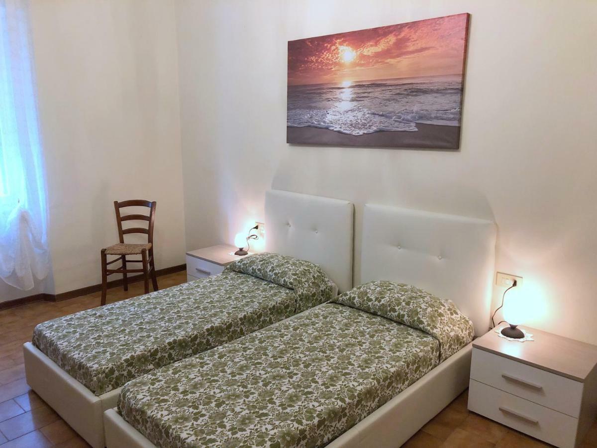 Casa Vacanza Ilia Pescia Eksteriør billede