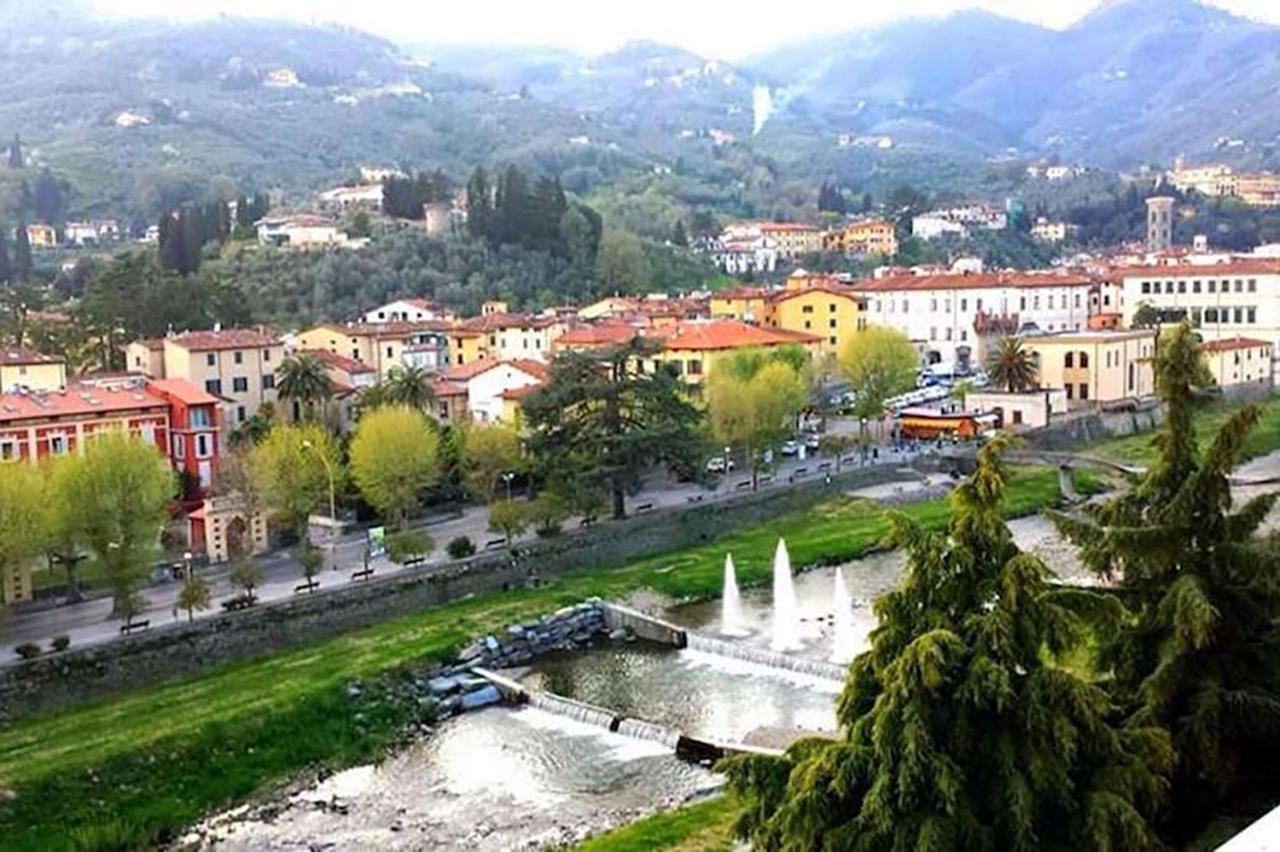 Casa Vacanza Ilia Pescia Eksteriør billede
